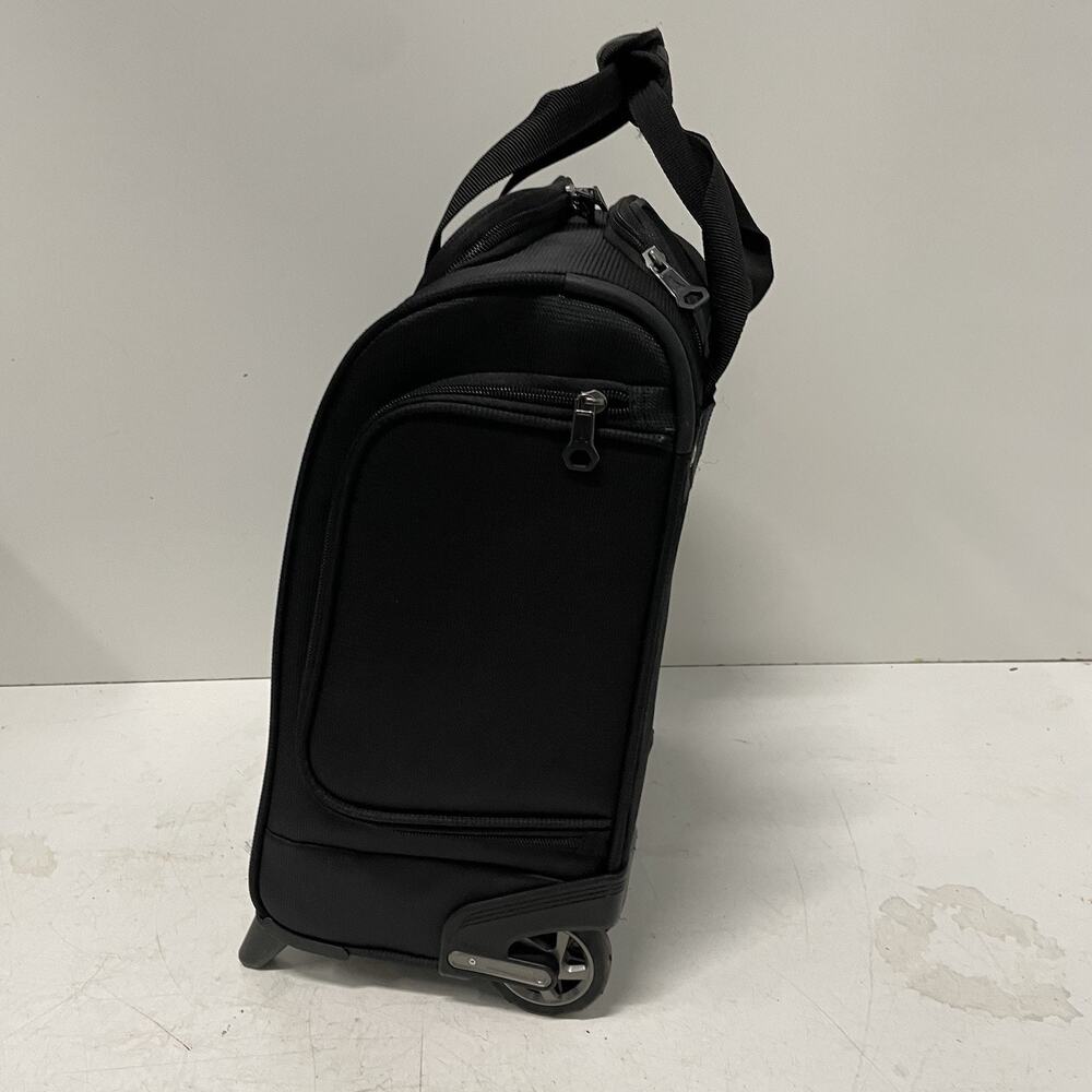 Travelpro Maxlite 5 Rolling Underseat Carry-On Overnight Travel Bag Luggage - Picture 4 of 8